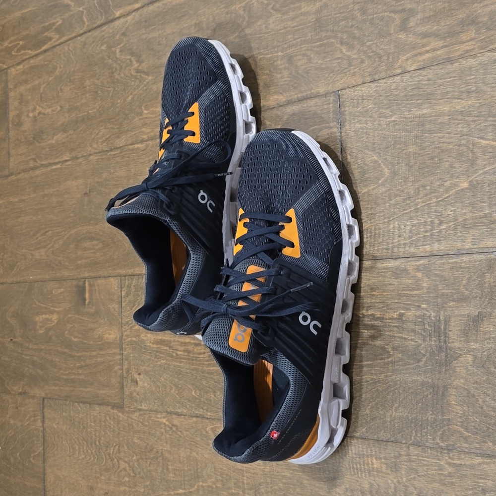 Men's On Running Cloudswift 11